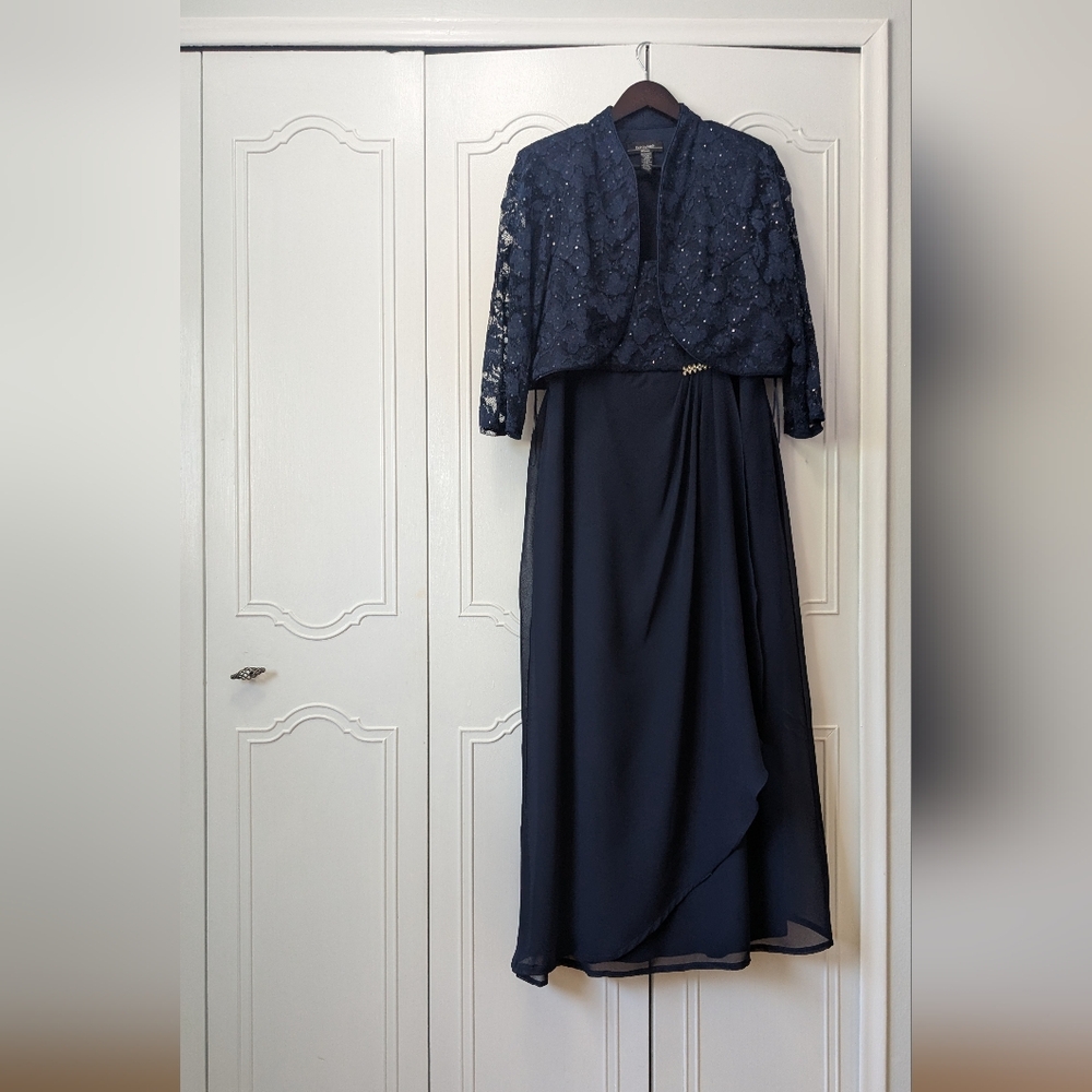 R&M Richards Women's Elegant Navy Blue Lace Dress And Jacket Size 14 W Elegant